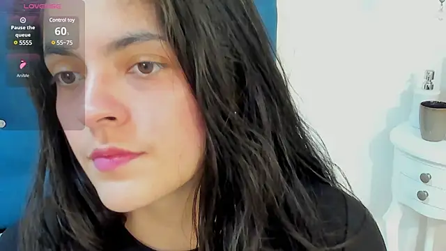 sofiaclauss online show from 03/03/25, 06:48