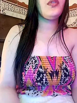 im here- online show from 02/08/25, 03:31