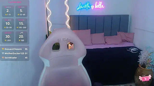 Krysstal tay online show from 02/02/25, 03:07