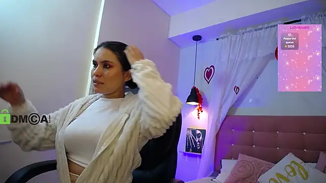 natasha  jackson online show from 03/01/25, 01:07