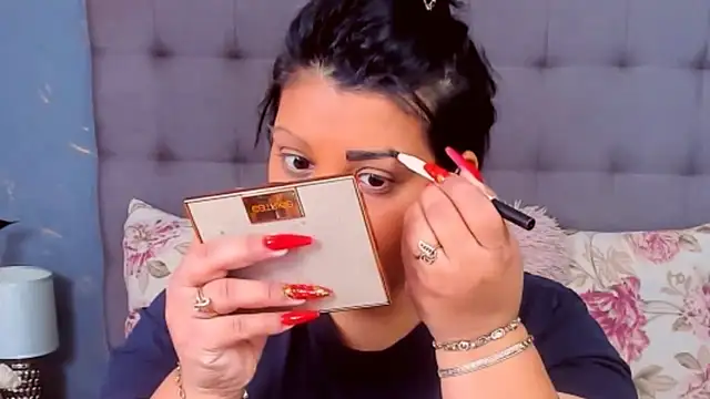 AmyCubes online show from 02/08/25, 07:04