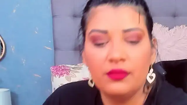 AmyCubes online show from 02/13/25, 08:06