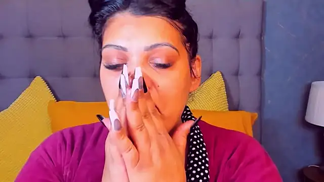 AmyCubes online show from 04/06/26, 04:46