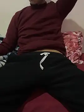 Snapshot of Young_arabe chatting on 12/20/25, 11:12 Young arabe online show from 12/20/25, 11:12