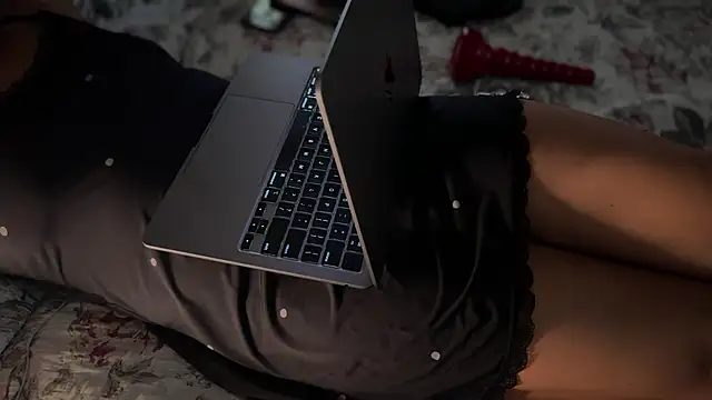 Snapshot of mistresslaviniabr chatting on 02/23/25, 02:25 mistresslaviniabr online show from 02/23/25, 02:25