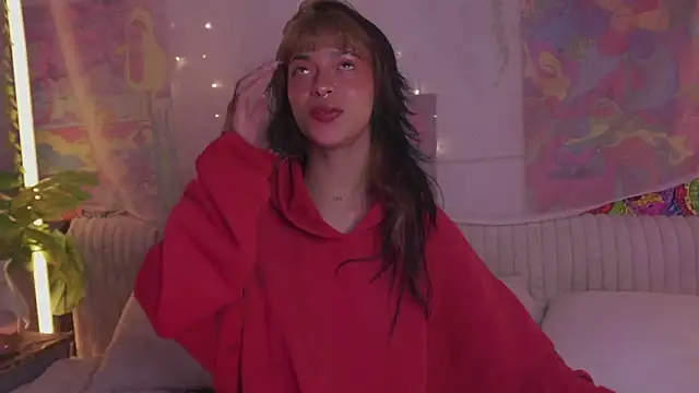 Snapshot of Kitty_arts chatting on 01/05/25, 05:30 Kitty arts online show from 01/05/25, 05:30