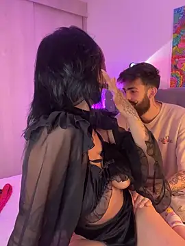 Snapshot of Kitty_arts chatting on 01/18/25, 03:09 Kitty arts online show from 01/18/25, 03:09