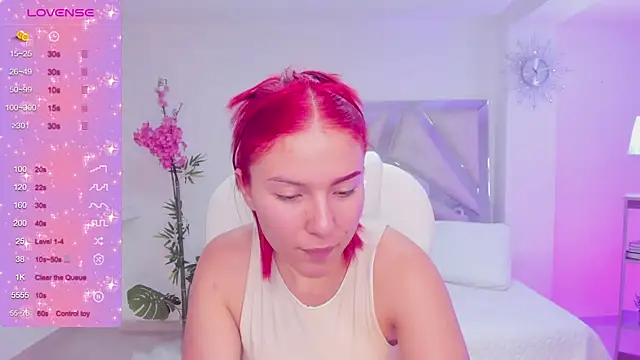 kendaall jenner  online show from 02/11/25, 04:11