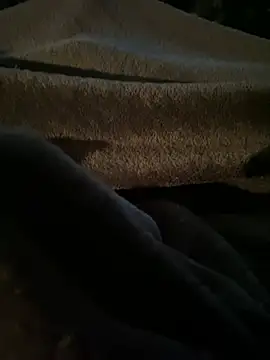 Snapshot of rapha54 chatting on 02/06/25, 12:48 rapha54 online show from 02/06/25, 12:48