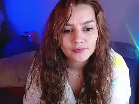 Lu perez online show from 02/13/25, 03:18