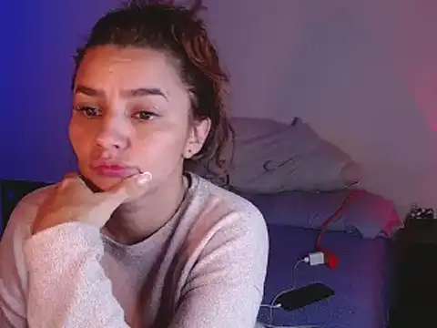 Lu perez online show from 02/25/25, 12:25