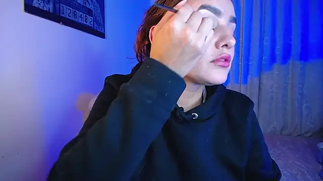 Snapshot of Lu_perez chatting on 03/28/26, 11:26 Lu perez online show from 03/28/26, 11:26