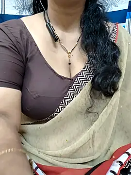 bhuvana555 online show from 02/12/25, 04:12