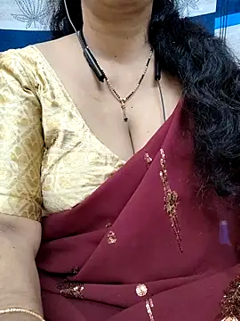 bhuvana555 online show from 02/19/25, 04:44