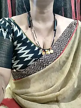 bhuvana555 online show from 10/19/25, 05:35