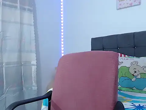 katty ebonny online show from 10/28/25, 03:21