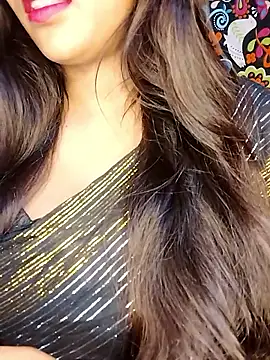 Snapshot of Sreya213 chatting on 03/27/26, 06:40 Sreya213 online show from 03/27/26, 06:40