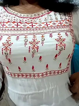 Rina777o online show from 10/11/25, 03:43