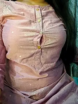 Snapshot of Rina777o chatting on 04/07/26, 05:24 Rina777o online show from 04/07/26, 05:24