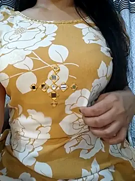 Snapshot of Rina777o chatting on 04/14/26, 10:10 Rina777o online show from 04/14/26, 10:10