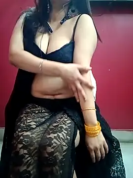 payal9038 online show from 03/19/25, 12:45