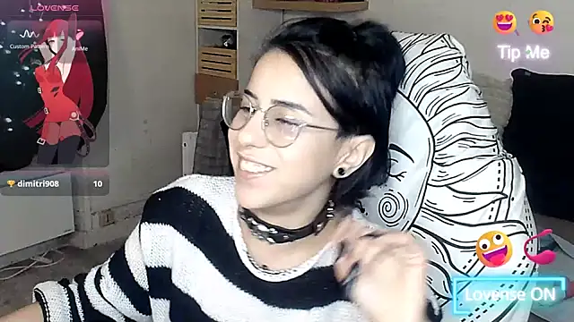 LisandreLaVenale online show from 01/21/25, 09:15