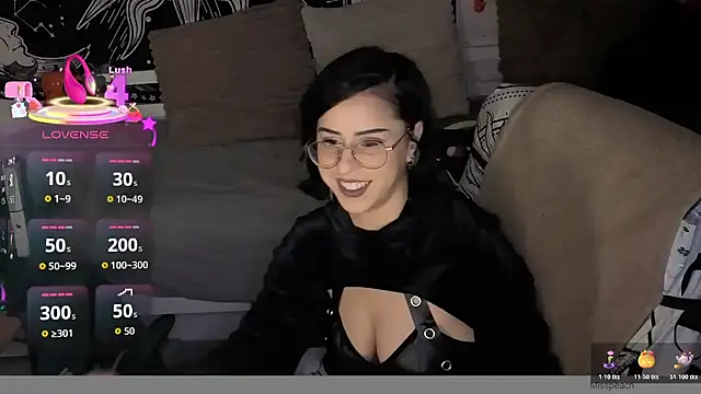 LisandreLaVenale online show from 11/15/25, 11:32