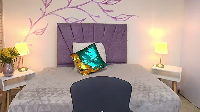 DahliaMoore online show from 09/17/25, 08:43