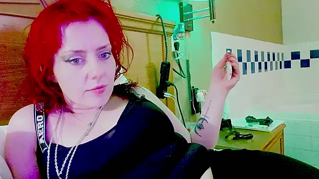 Snapshot of SkarlettRose96 chatting on 03/14/26, 11:15 SkarlettRose96 online show from 03/14/26, 11:15