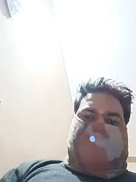 Snapshot of punjabimunda28 chatting on 01/30/25, 05:09 punjabimunda28 online show from 01/30/25, 05:09