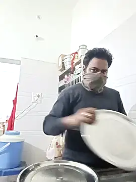 Snapshot of punjabimunda28 chatting on 01/31/25, 03:11 punjabimunda28 online show from 01/31/25, 03:11