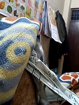 Snapshot of punjabimunda28 chatting on 03/01/25, 06:54 punjabimunda28 online show from 03/01/25, 06:54