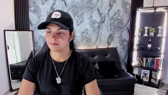 Snapshot of Carlota_milf_30 chatting on 03/29/26, 03:56 Carlota milf 30 online show from 03/29/26, 03:56