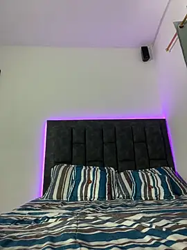 IssabellaLopez online show from 12/20/25, 04:25