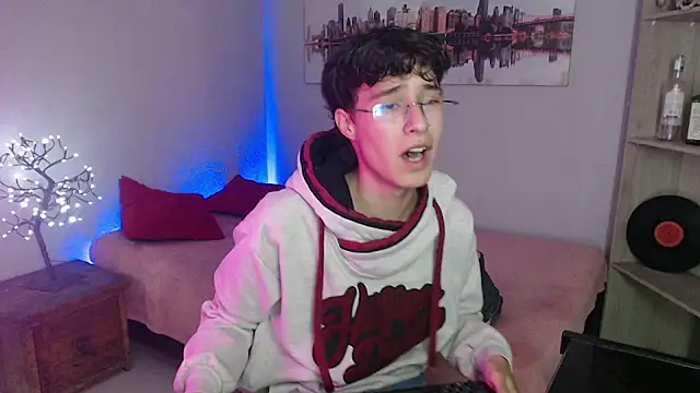 Jeam hot online show from 12/14/24, 07:46