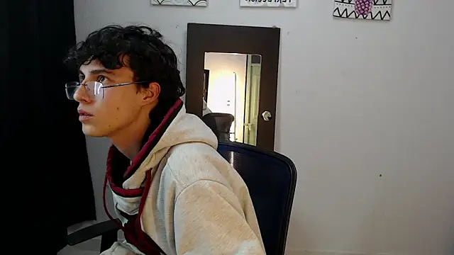 Jeam hot online show from 01/02/25, 10:33