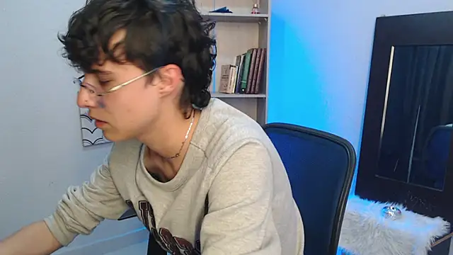 Jeam hot online show from 01/07/25, 09:03