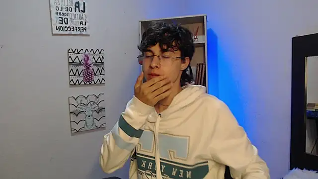 Jeam hot online show from 01/27/25, 09:22