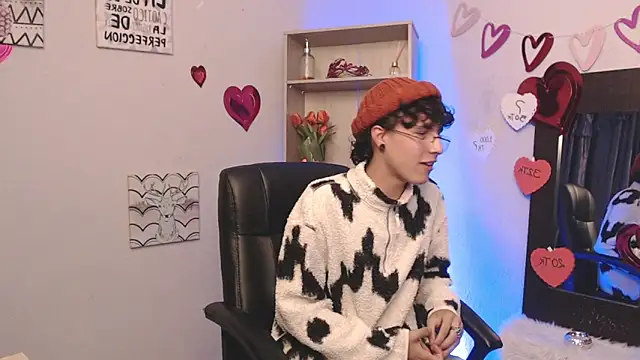 Jeam hot online show from 03/04/25, 08:49