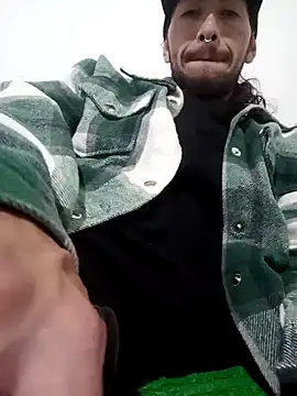 Gatohot23 online show from 02/09/25, 01:11