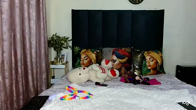 Snapshot of quenliyasa chatting on 12/14/25, 09:19 quenliyasa online show from 12/14/25, 09:19