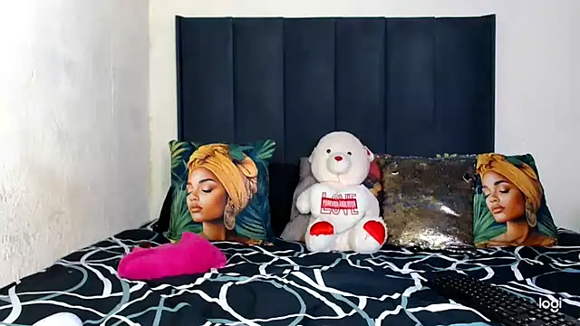 Snapshot of quenliyasa chatting on 03/27/26, 08:48 quenliyasa online show from 03/27/26, 08:48