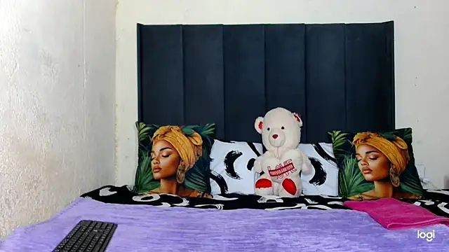 Snapshot of quenliyasa chatting on 04/16/26, 10:34 quenliyasa online show from 04/16/26, 10:34