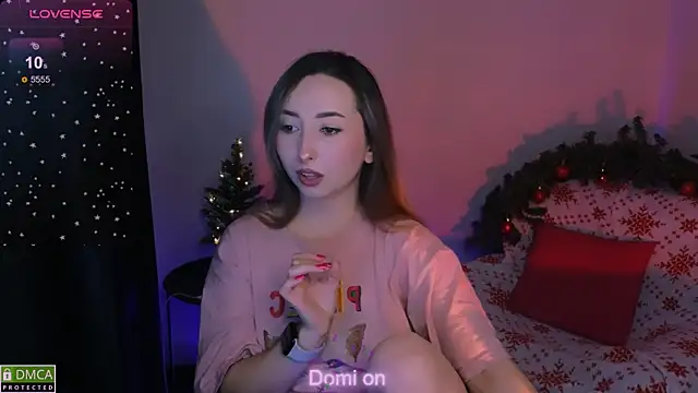 Snapshot of wow_susan chatting on 12/17/24, 05:07 wow susan online show from 12/17/24, 05:07