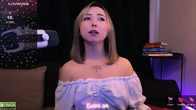 Snapshot of wow_susan chatting on 02/15/25, 04:03 wow susan online show from 02/15/25, 04:03