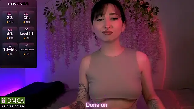 Snapshot of wow_susan chatting on 10/23/25, 02:22 wow susan online show from 10/23/25, 02:22