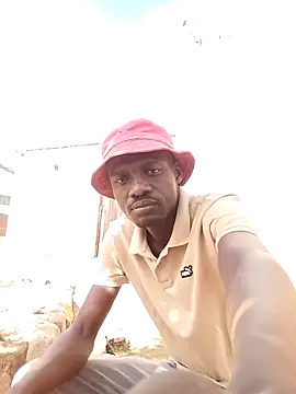 Snapshot of Izifebe chatting on 12/16/25, 07:13 Izifebe online show from 12/16/25, 07:13