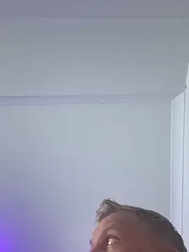 aus guy93 online show from 03/03/26, 07:20