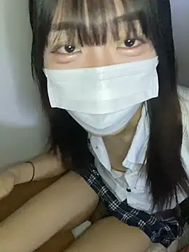 Snapshot of pantumieteruyo chatting on 12/23/24, 02:17 pantumieteruyo online show from 12/23/24, 02:17