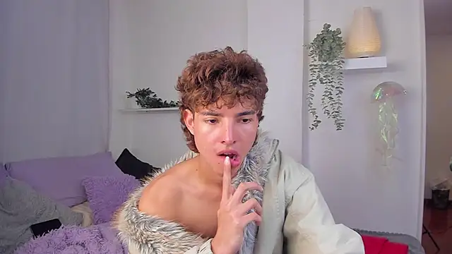 santy-kitty online show from 01/17/26, 01:10